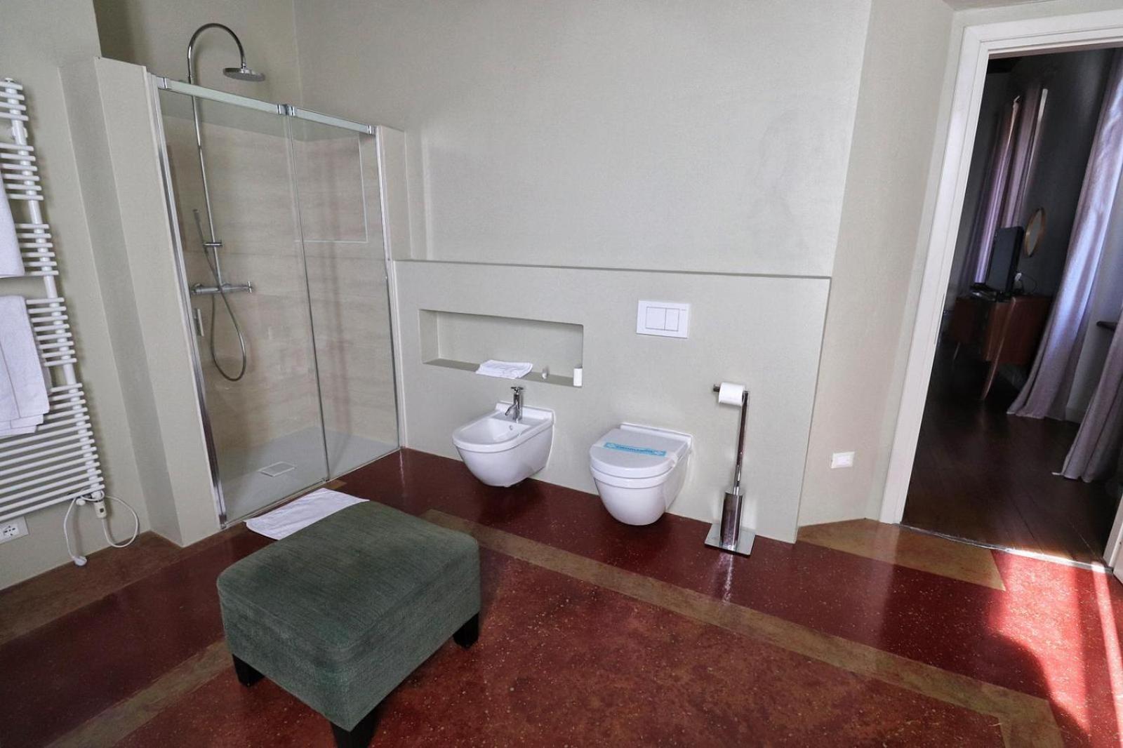 B&B Villa Natta Uggiate エクステリア 写真